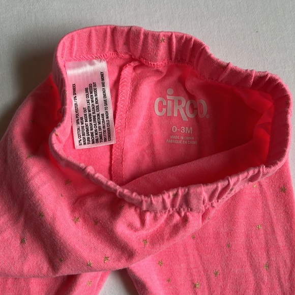 2 Baby Girl Outfits 0-3 Months - Picture 7 of 14